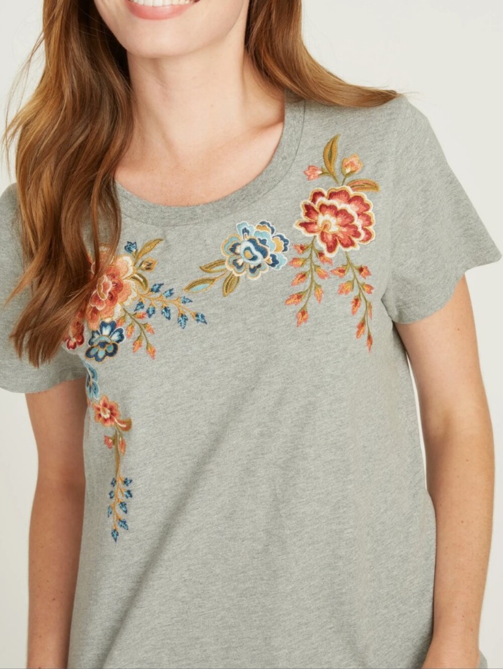 DRIFTWOOD Gray Short Sleeve Tee w/ Multicolor Floral Embroidery Size Large NWOT